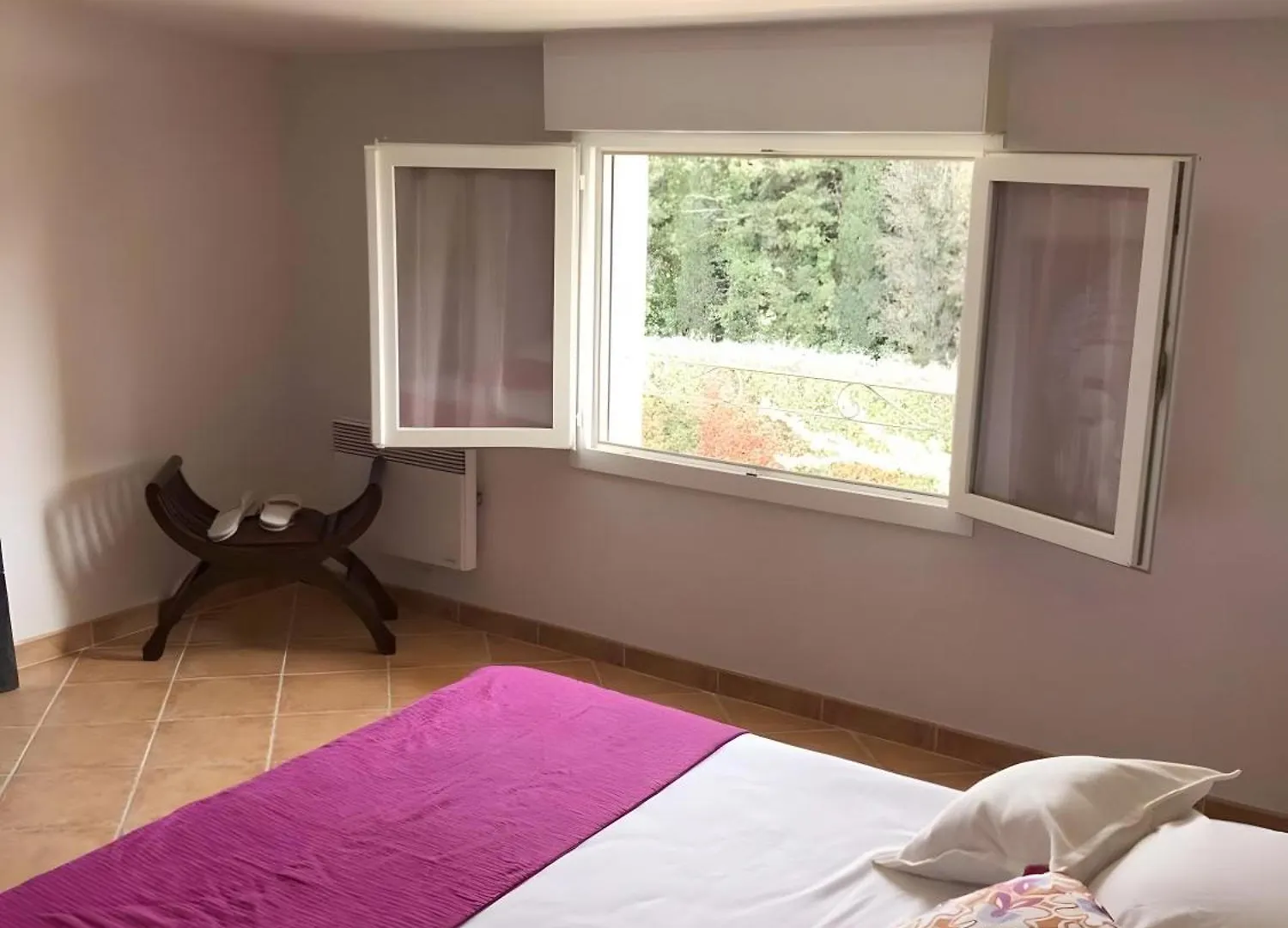 Holiday home Mas De La Crozette Villa Monteux