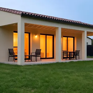 Hébergement de vacances Maison Neuf En Provence, Monteux